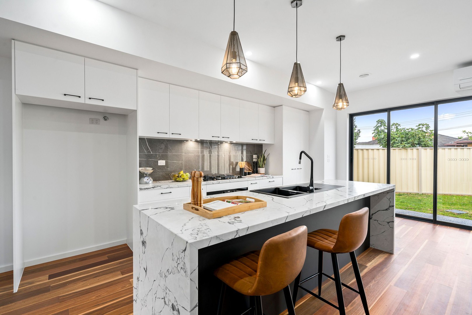 5 Chaumont DriveAvondale Heights, VIC 3034, Avondale Heights - Thumbnail 3
