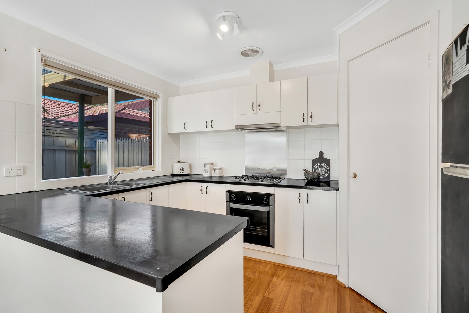 5 Brayford NookCraigieburn, VIC 3064, Craigieburn - Thumbnail 4