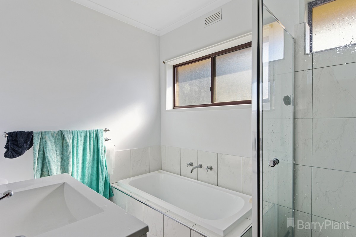 4 Rodney StreetFlora Hill, VIC 3550, Flora Hill - Thumbnail 5
