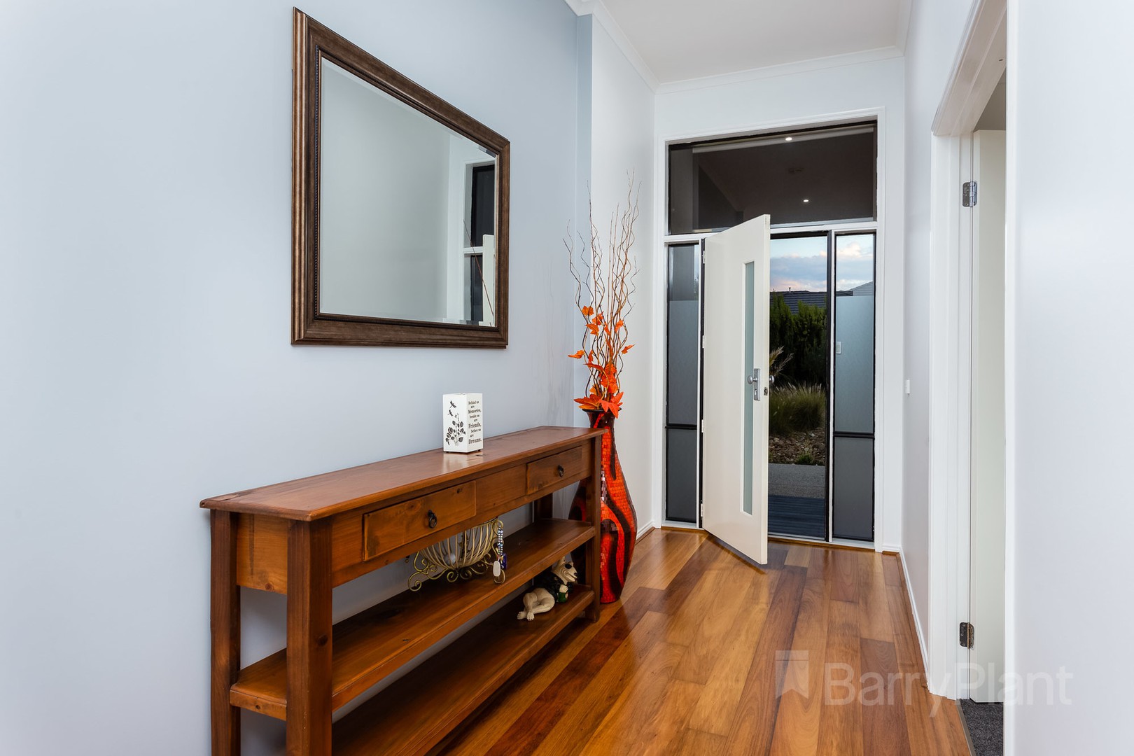 45 Middle Park DriveSanctuary Lakes, VIC 3030, Sanctuary Lakes - Thumbnail 2