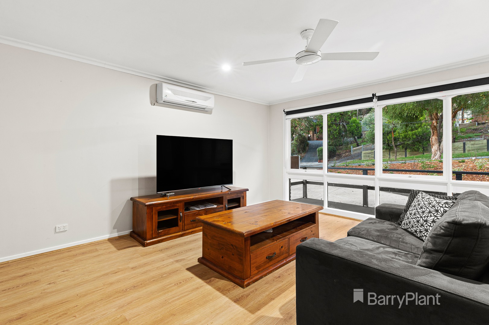 1/33 Walnut DriveKilsyth, VIC 3137, Kilsyth - Thumbnail 5