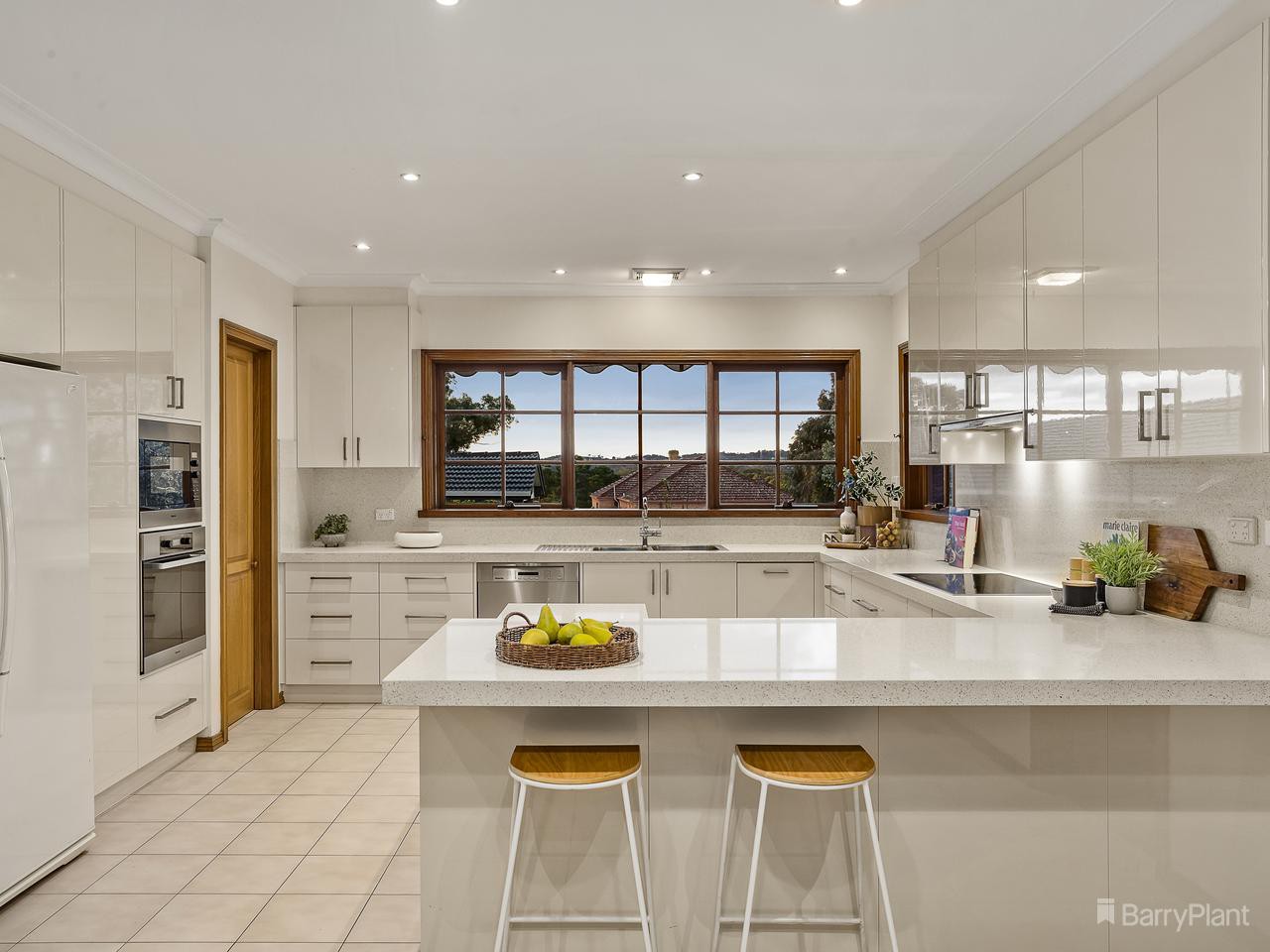 54 Oakland Drive, Warrandyte, VIC 3113, Warrandyte - Thumbnail 2