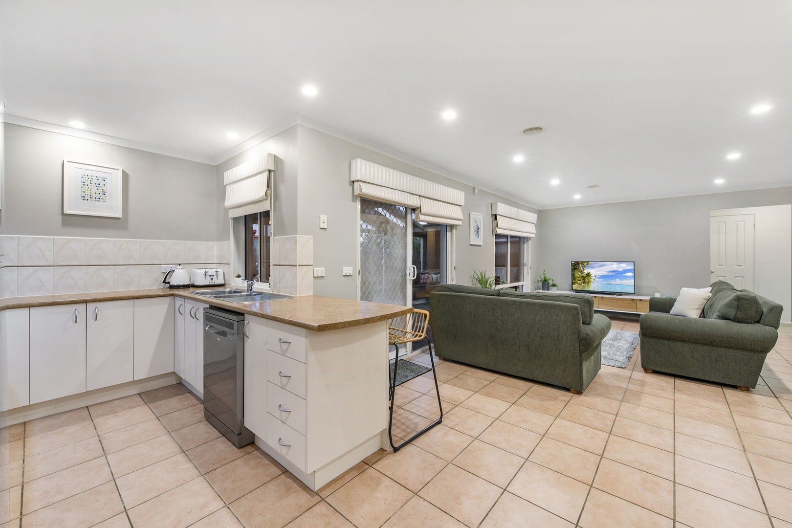 9 Sunrise DriveHillside, VIC 3037, Hillside - Thumbnail 5