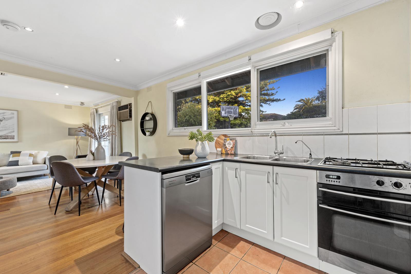 Nunawading, VIC 3131, Nunawading - Thumbnail 2
