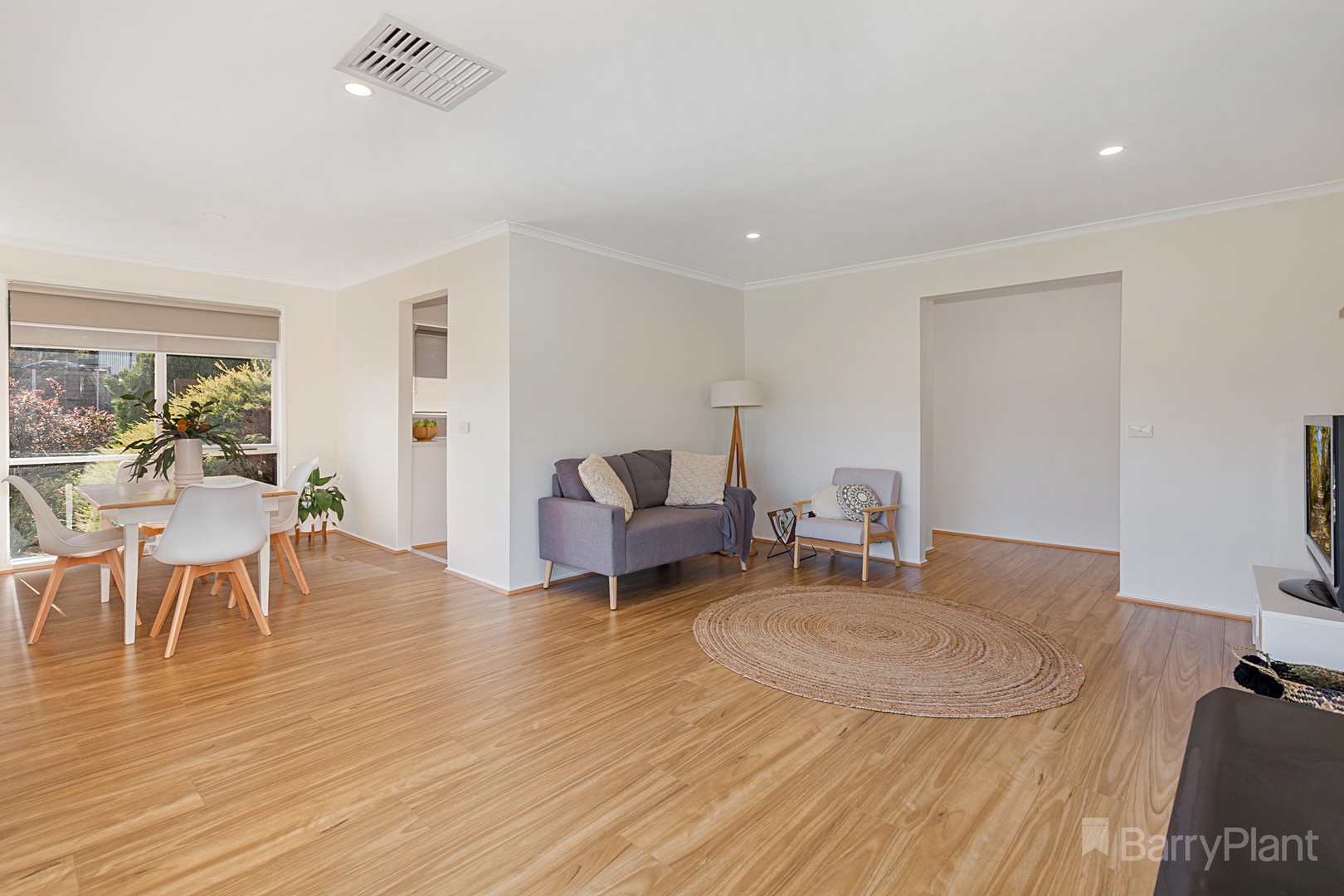 7 Andrew AvenueWaterford Park, VIC 3658, Waterford Park - Thumbnail 4
