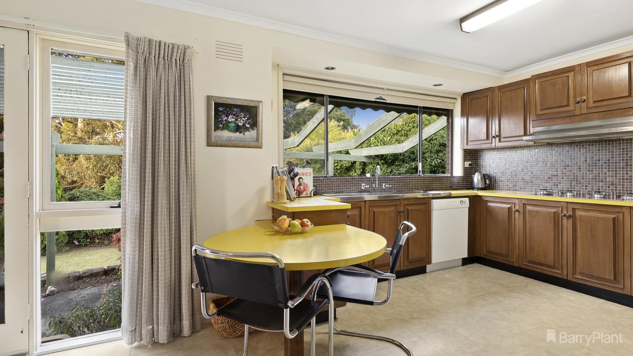 2 Russell Street, Bulleen, VIC 3105, Bulleen - Thumbnail 5
