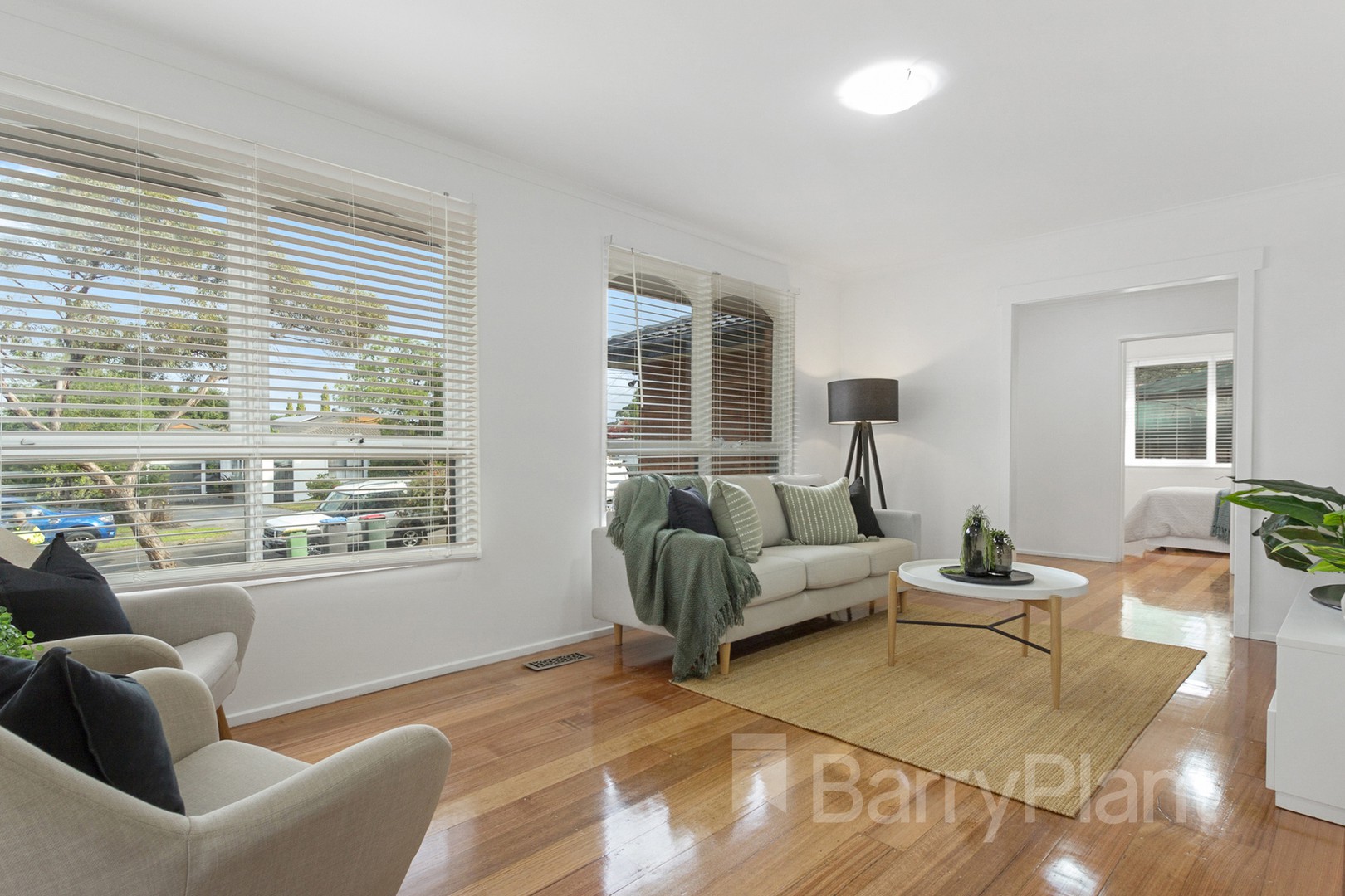 31 Folkstone CrescentFerntree Gully, VIC 3156, Ferntree Gully - Thumbnail 3