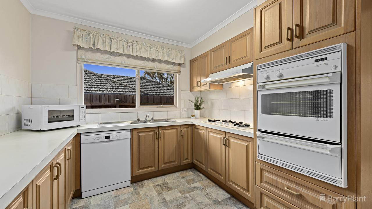 1/12 Gardenia StreetBlackburn, VIC 3130, Blackburn - Thumbnail 3