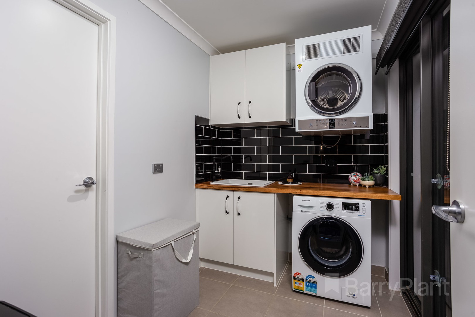 15 Evesham DrivePoint Cook, VIC 3030, Point Cook - Thumbnail 7