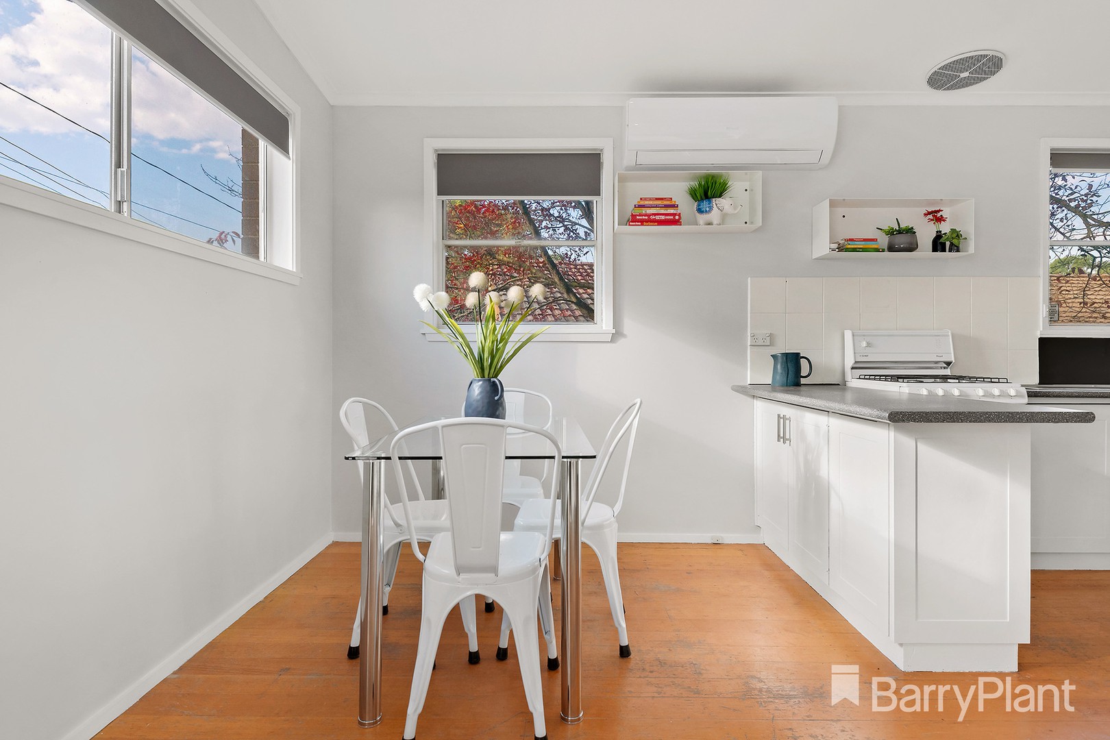 16 Honeysuckle StreetFrankston North, VIC 3200, Frankston North - Thumbnail 4