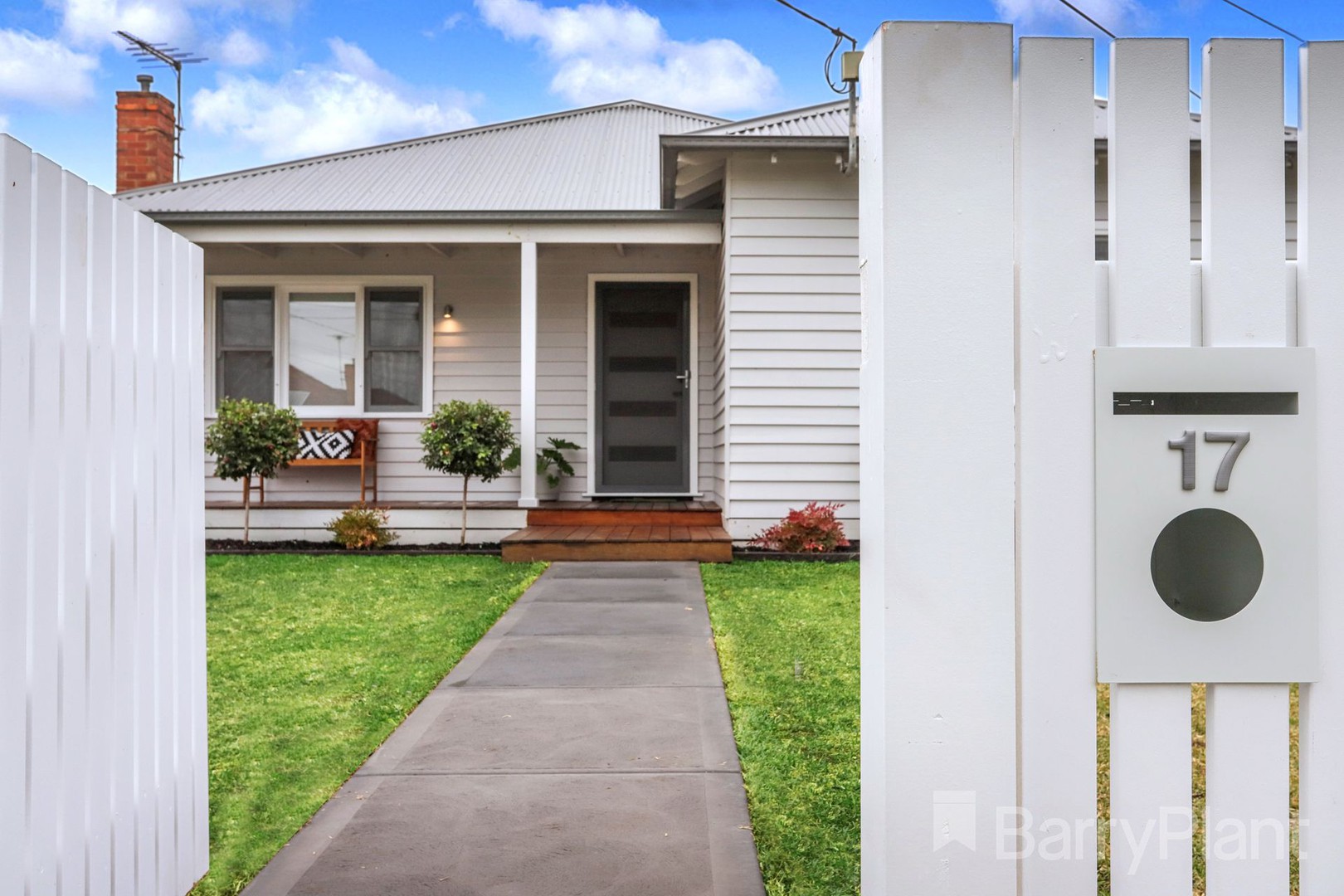 17 Godfrey AvenueSunshine North, VIC 3020, Sunshine North - Thumbnail 2
