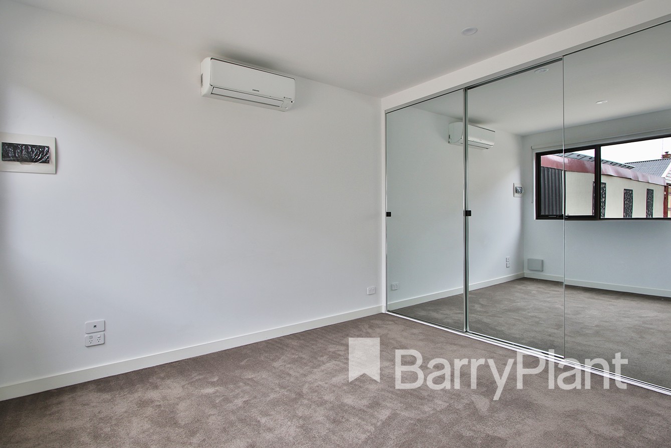 4/10 Pershing Street, Reservoir, VIC 3073 - Thumbnail 1 - 04/05/2021