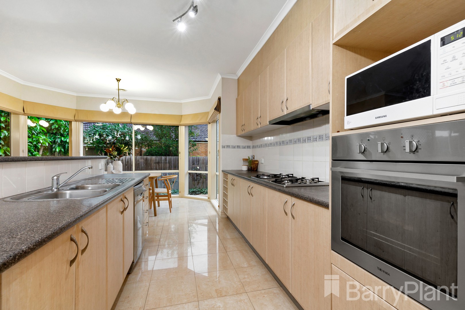 19 Howe CourtBundoora, VIC 3083, Bundoora - Thumbnail 5