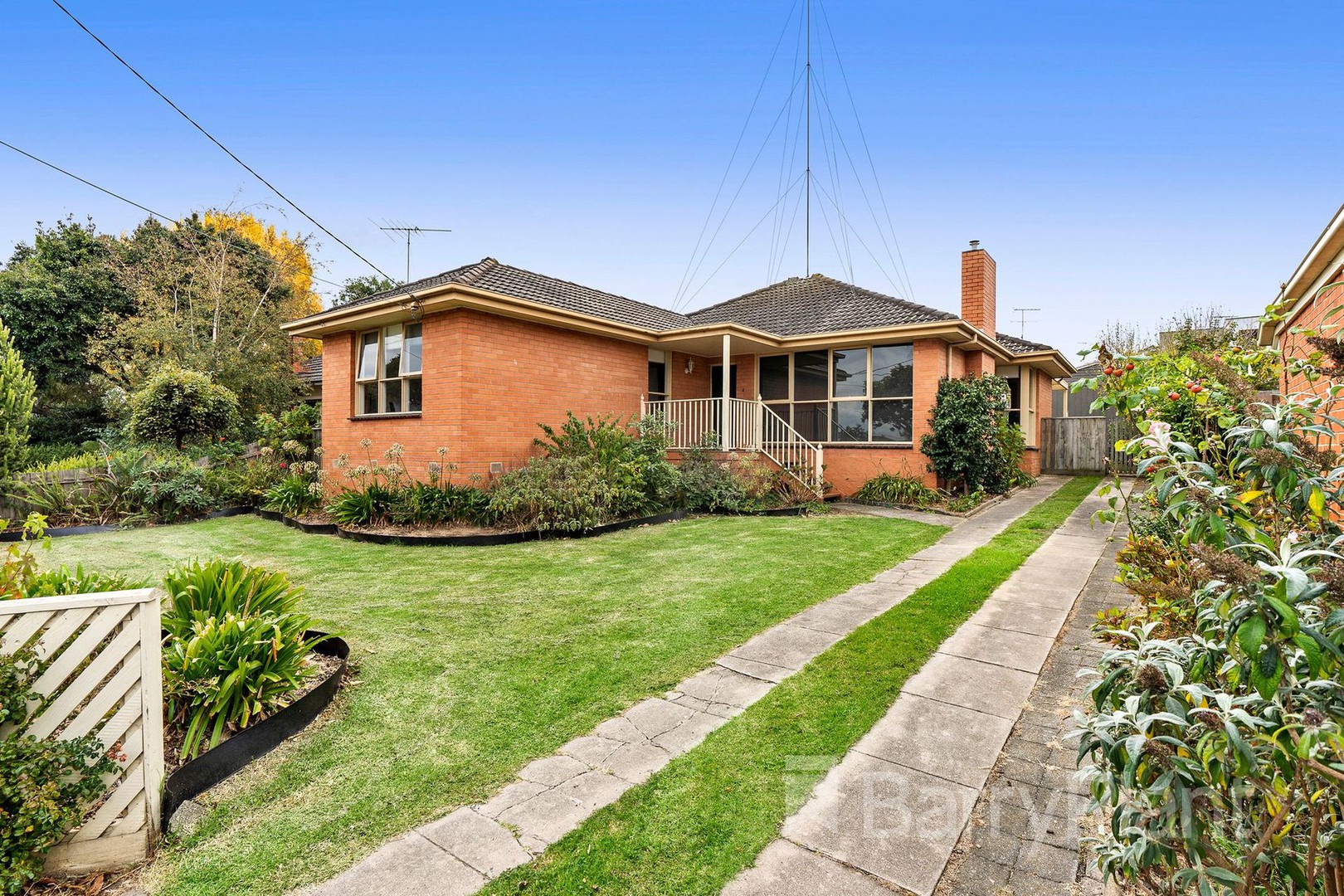 2A Fairmont RoadNewtown, VIC 3220, Newtown - Thumbnail 2