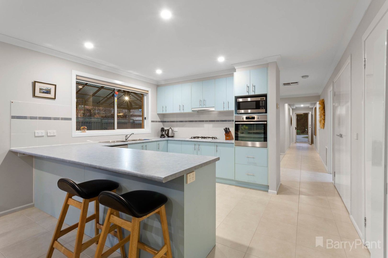 2 Almond GrovePakenham, VIC 3810, Pakenham - Thumbnail 8