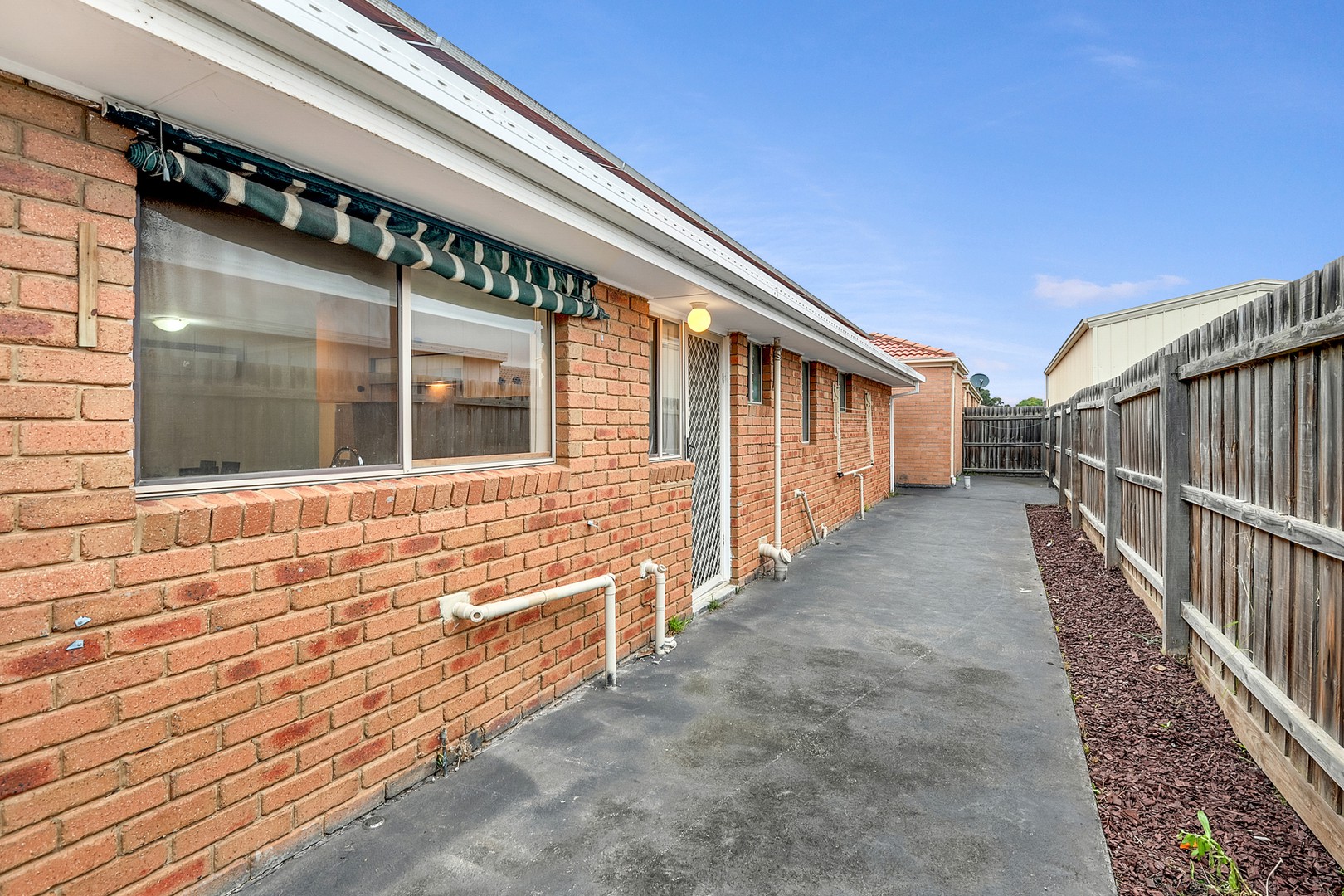 63 Gillingham CrescentCraigieburn, VIC 3064, Craigieburn - Thumbnail 8