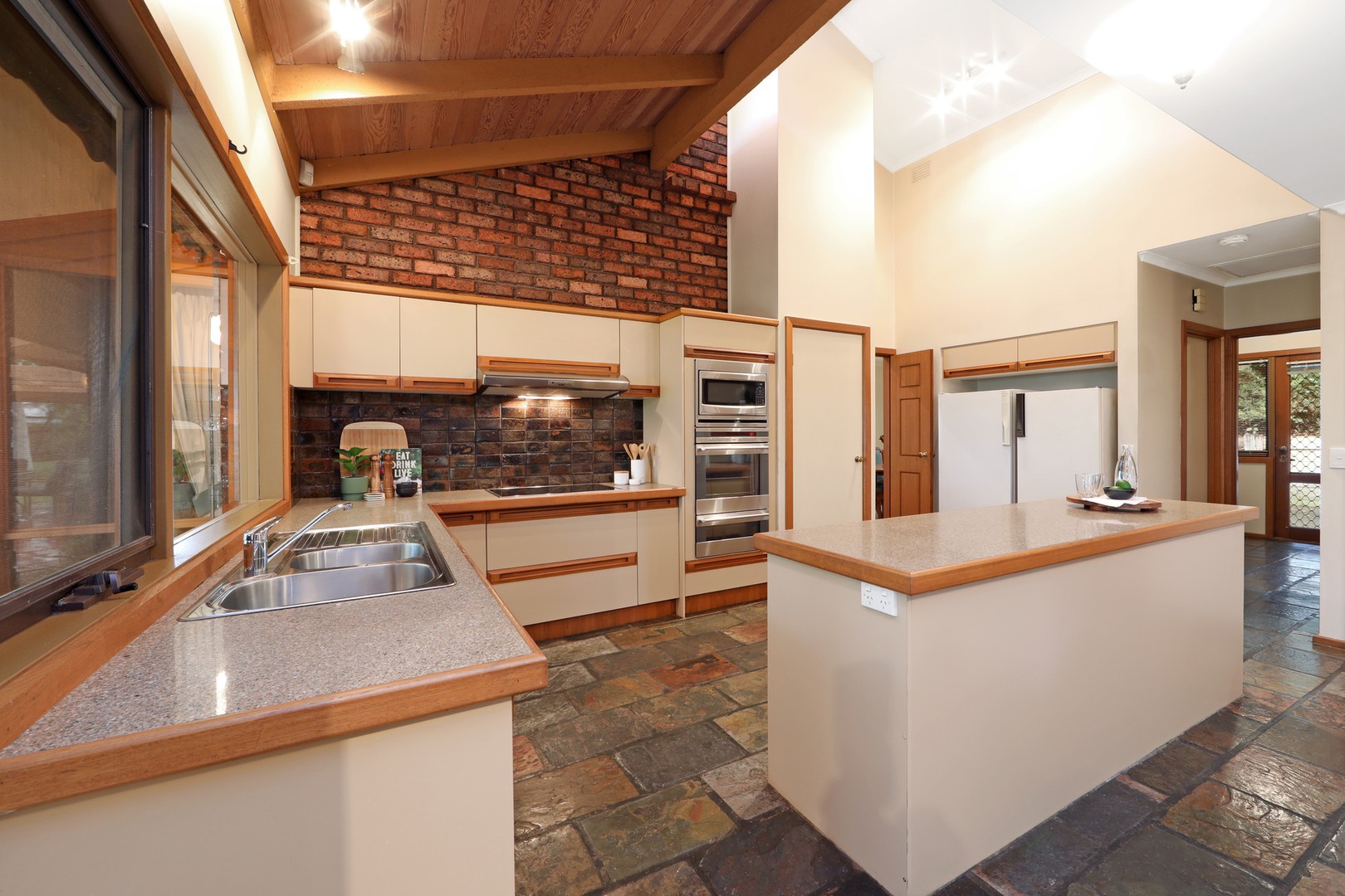 5 Grand Valley TerraceLysterfield, VIC 3156, Lysterfield - Thumbnail 6