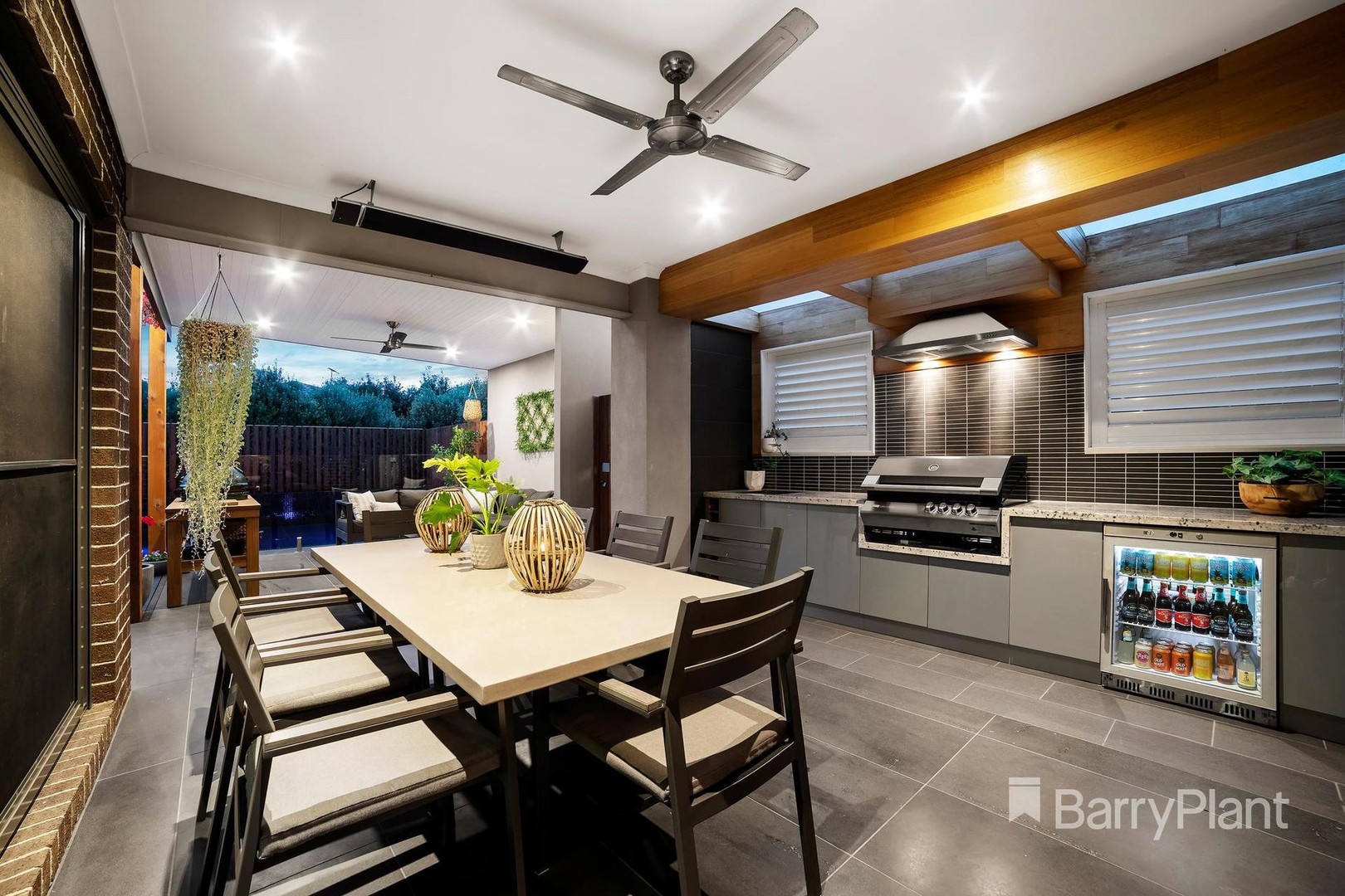16 St Leonard DriveSouth Morang, VIC 3752, South Morang - Thumbnail 8