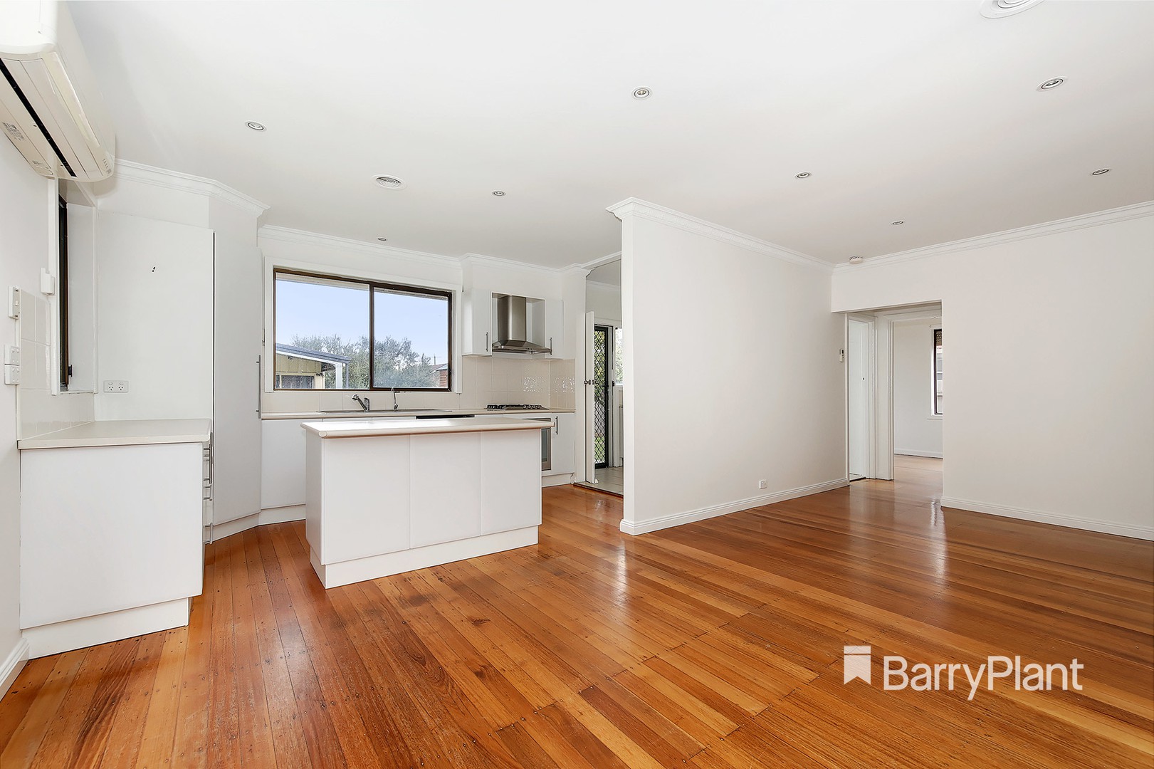 7 Kinnaird StreetJacana, VIC 3047, Jacana - Thumbnail 3
