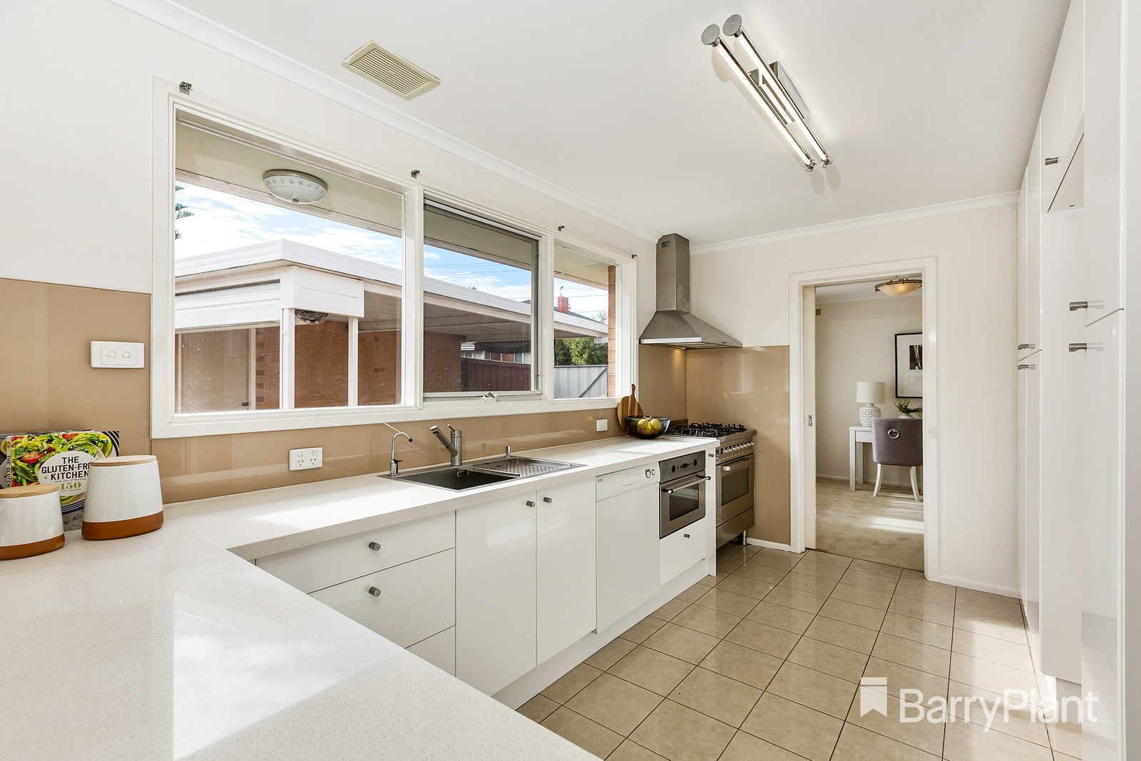 5 Clitus StreetGlen Waverley, VIC 3150, Glen Waverley - Thumbnail 3