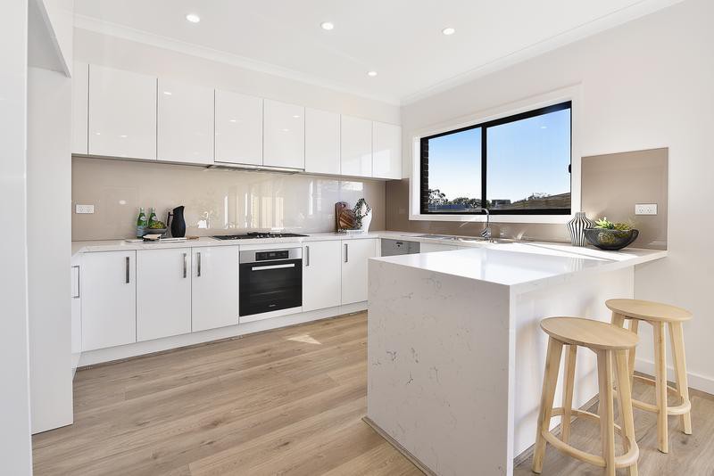 2/23 Leicester AvenueGlen Waverley, VIC 3150, Glen Waverley - Thumbnail 3