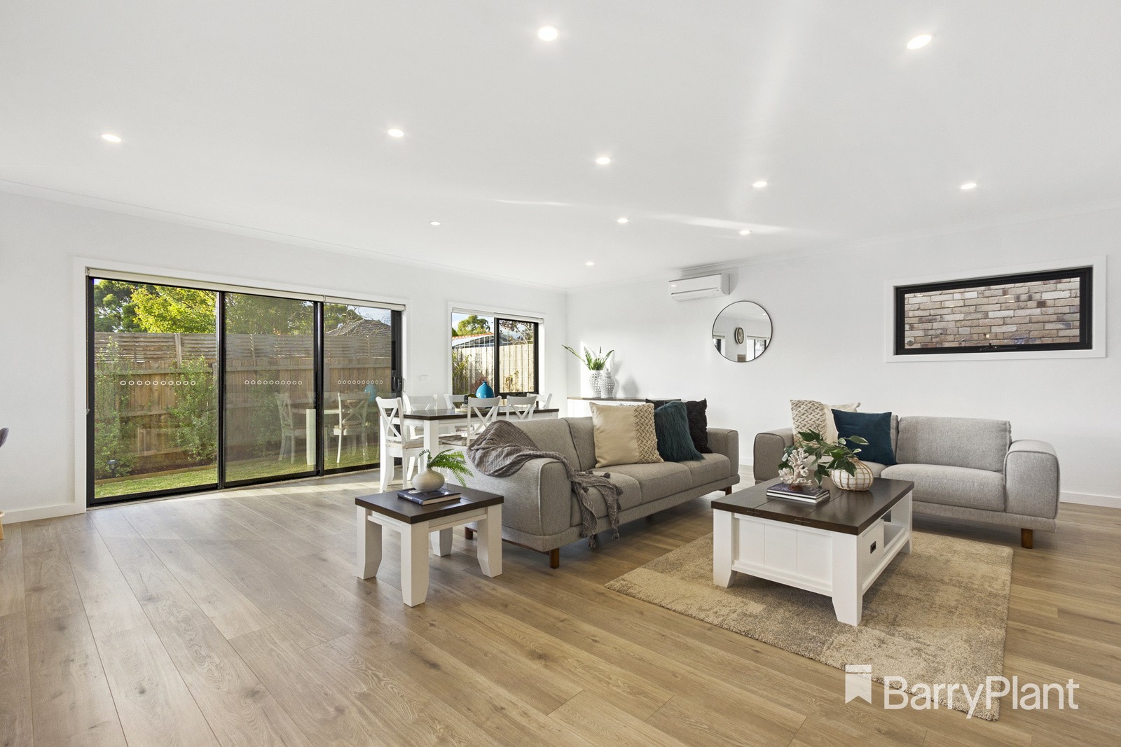 2/23 Leicester AvenueGlen Waverley, VIC 3150, Glen Waverley - Thumbnail 5