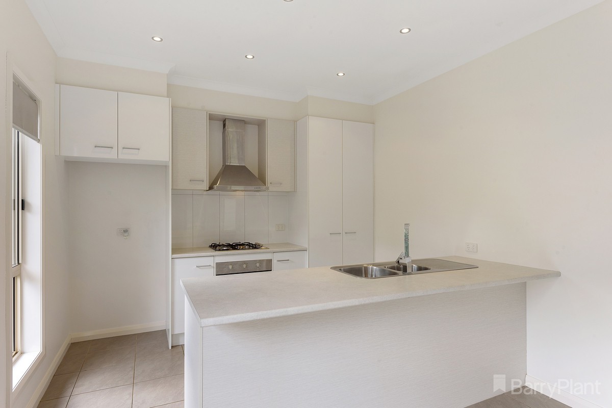 1/27 Macdougall RoadGolden Square, VIC 3555, Golden Square - Thumbnail 2