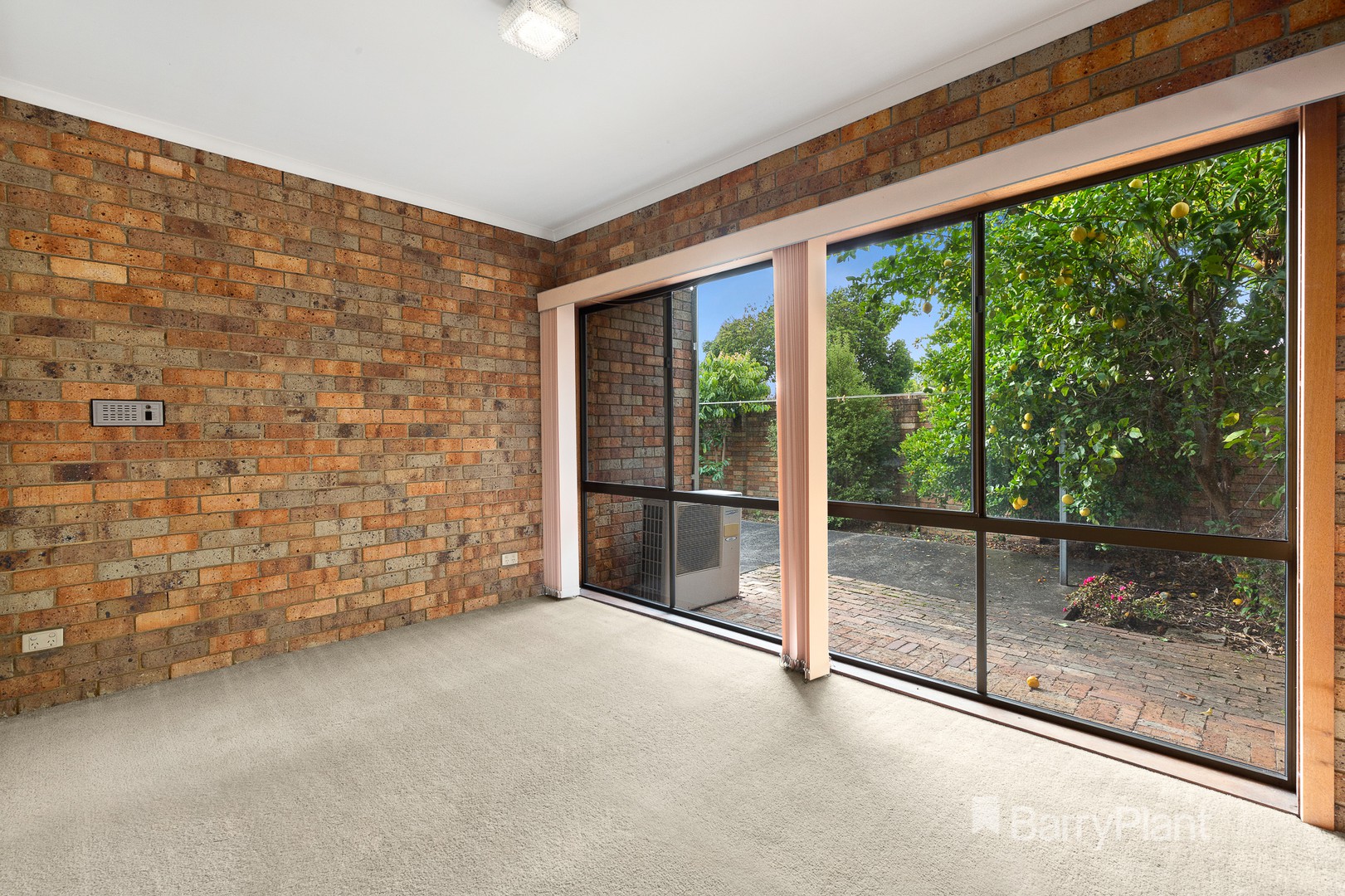1/6 Devon Drive, Doncaster East, VIC 3109, Doncaster East - Thumbnail 3