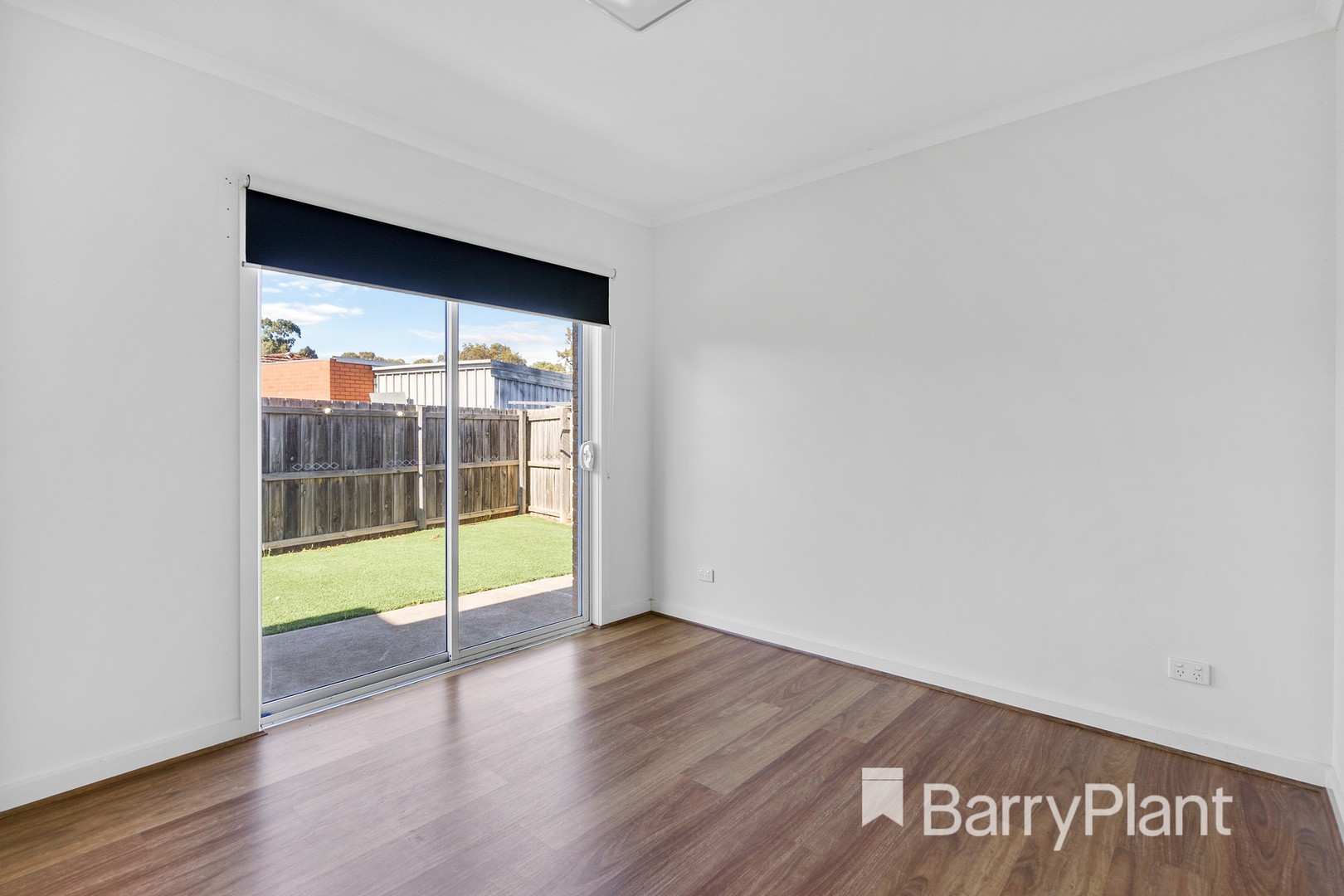 2/6 McRae AvenueSt Albans, VIC 3021, St Albans - Thumbnail 4