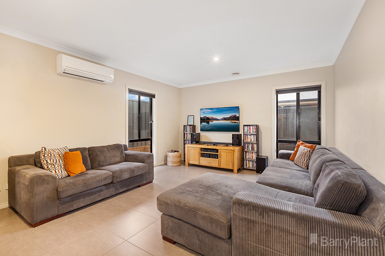 3/8-10 Dudley StreetWallan, VIC 3756, Wallan - Thumbnail 4