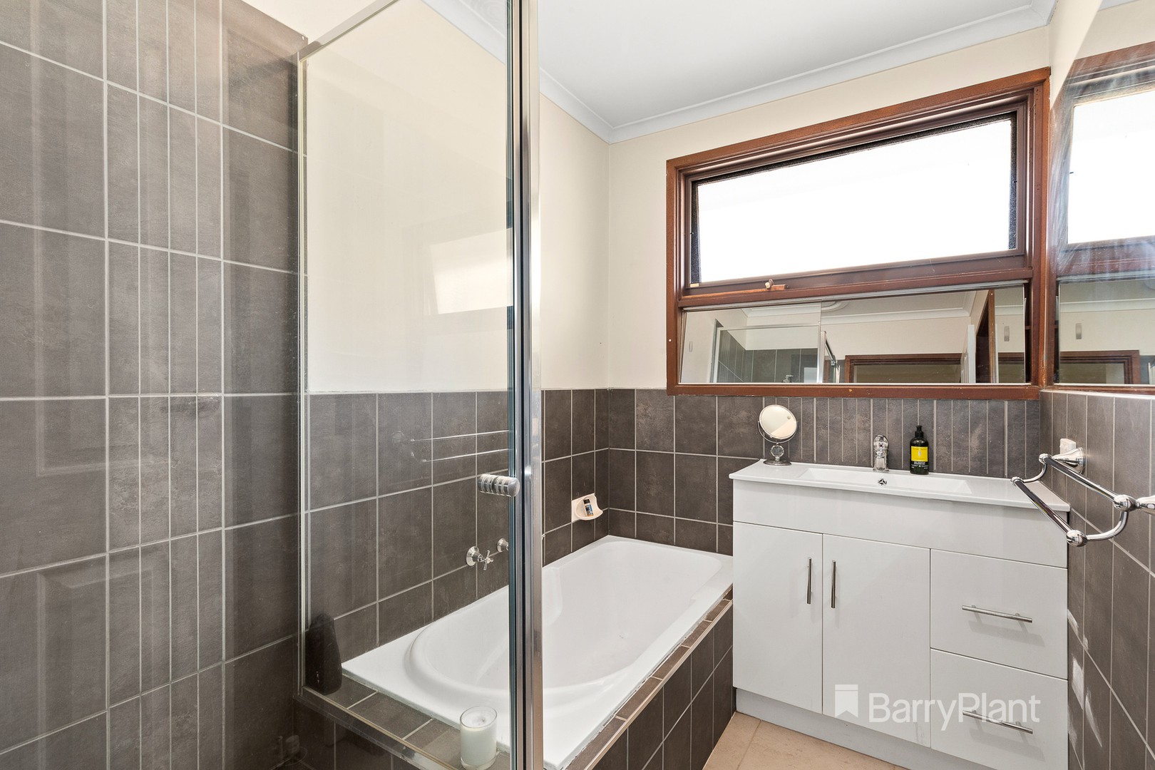 1/7 Tracey StreetBayswater, VIC 3153, Bayswater - Thumbnail 4