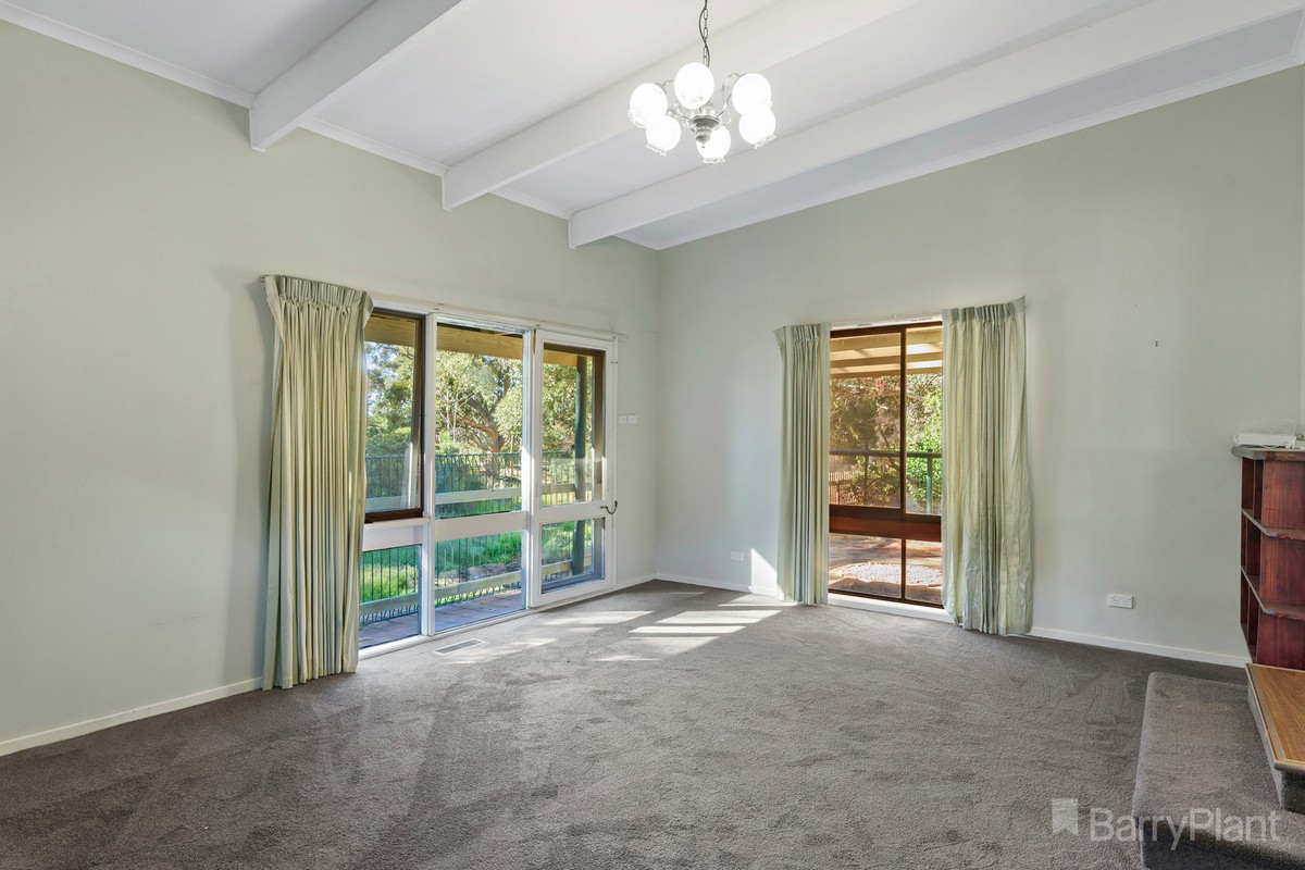62 Simpsons Road, Eaglehawk, VIC 3556, Eaglehawk - Thumbnail 2