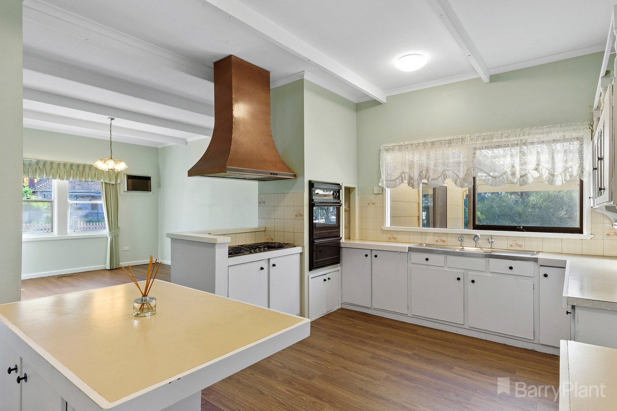 62 Simpsons Road, Eaglehawk, VIC 3556, Eaglehawk - Thumbnail 3