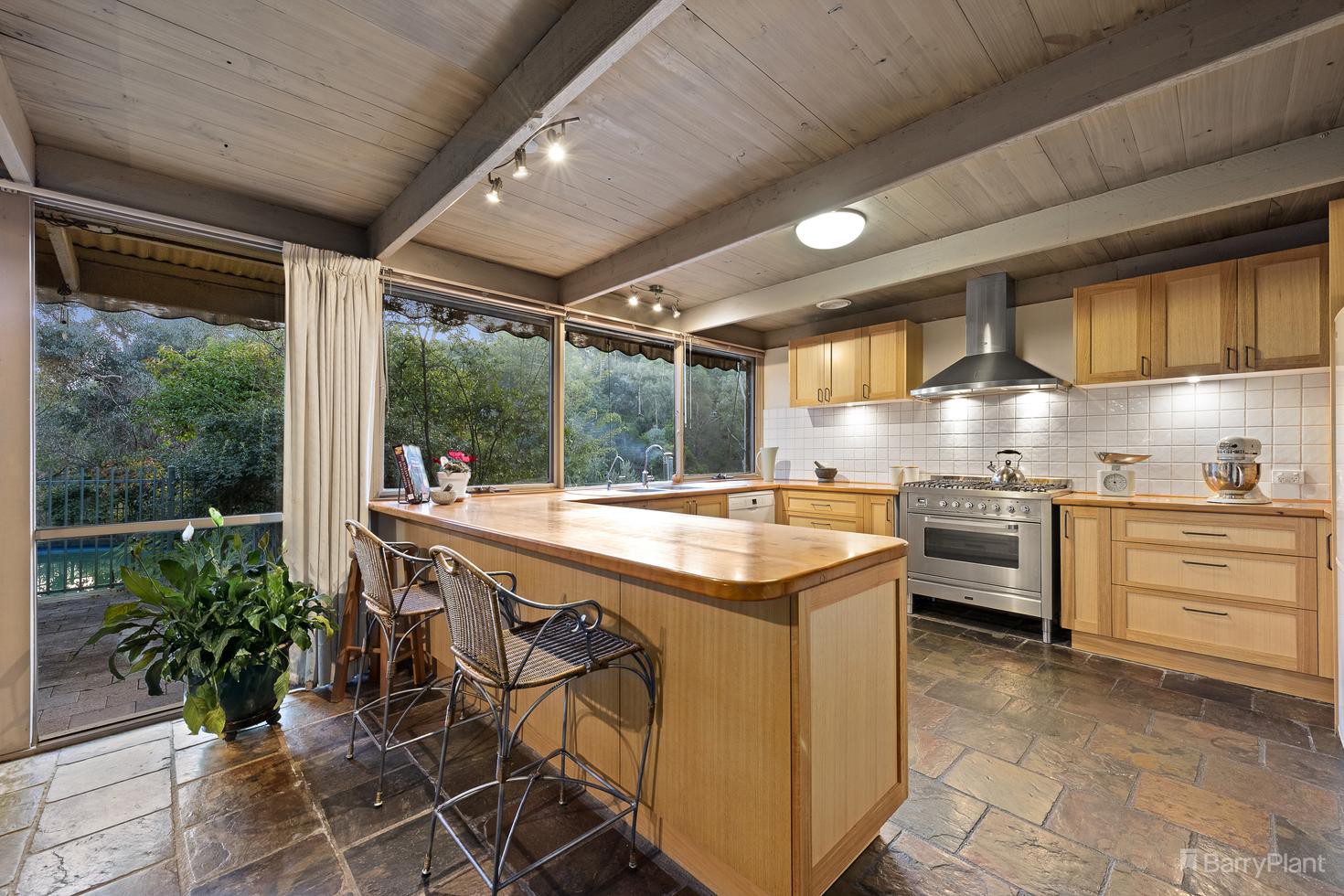 160 Research Warrandyte RoadNorth Warrandyte, VIC 3113, North Warrandyte - Thumbnail 2