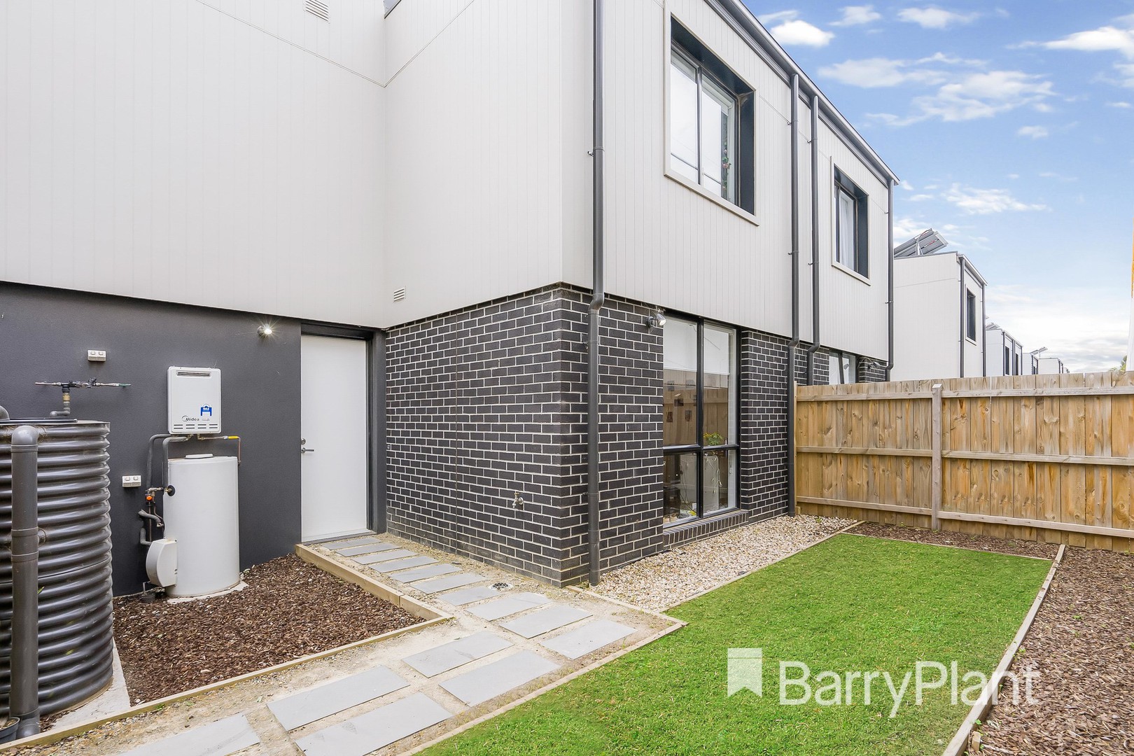 65 Oakden CrescentSt Albans, VIC 3021, St Albans - Thumbnail 8