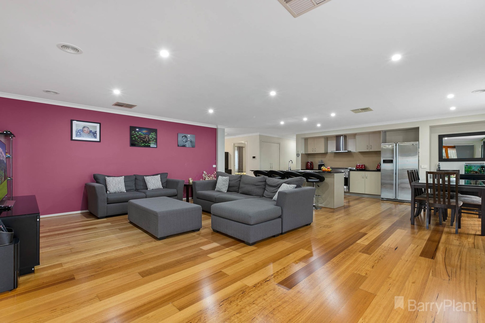 8 Caropepe AvenuePakenham, VIC 3810, Pakenham - Thumbnail 3