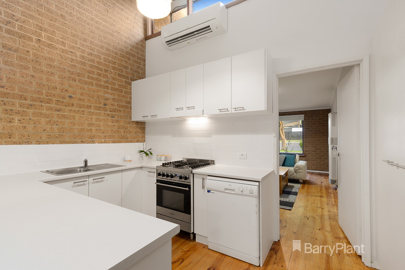 23 Faraday RoadCroydon South, VIC 3136, Croydon South - Thumbnail 4