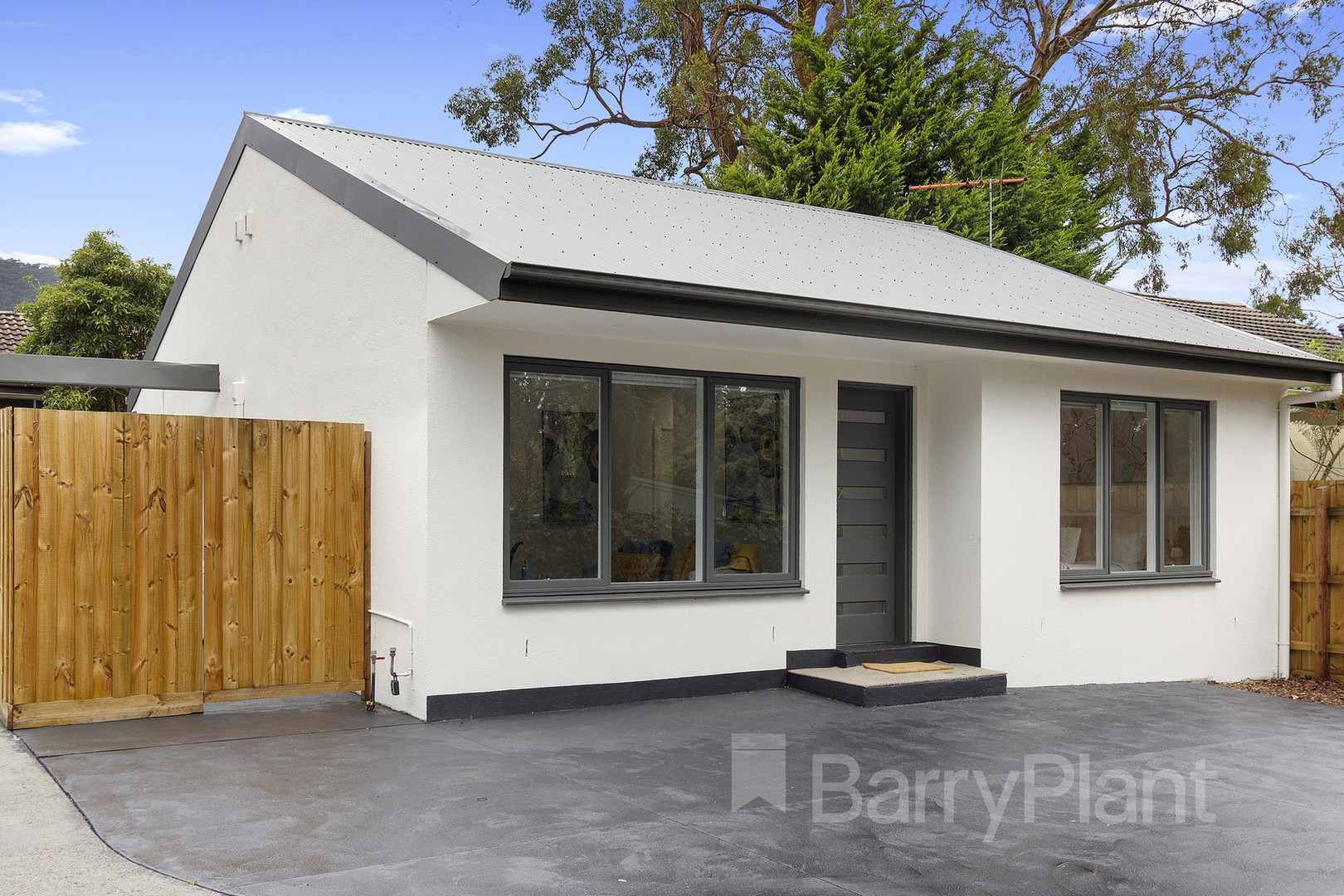 2/5 Veronica StreetFerntree Gully, VIC 3156