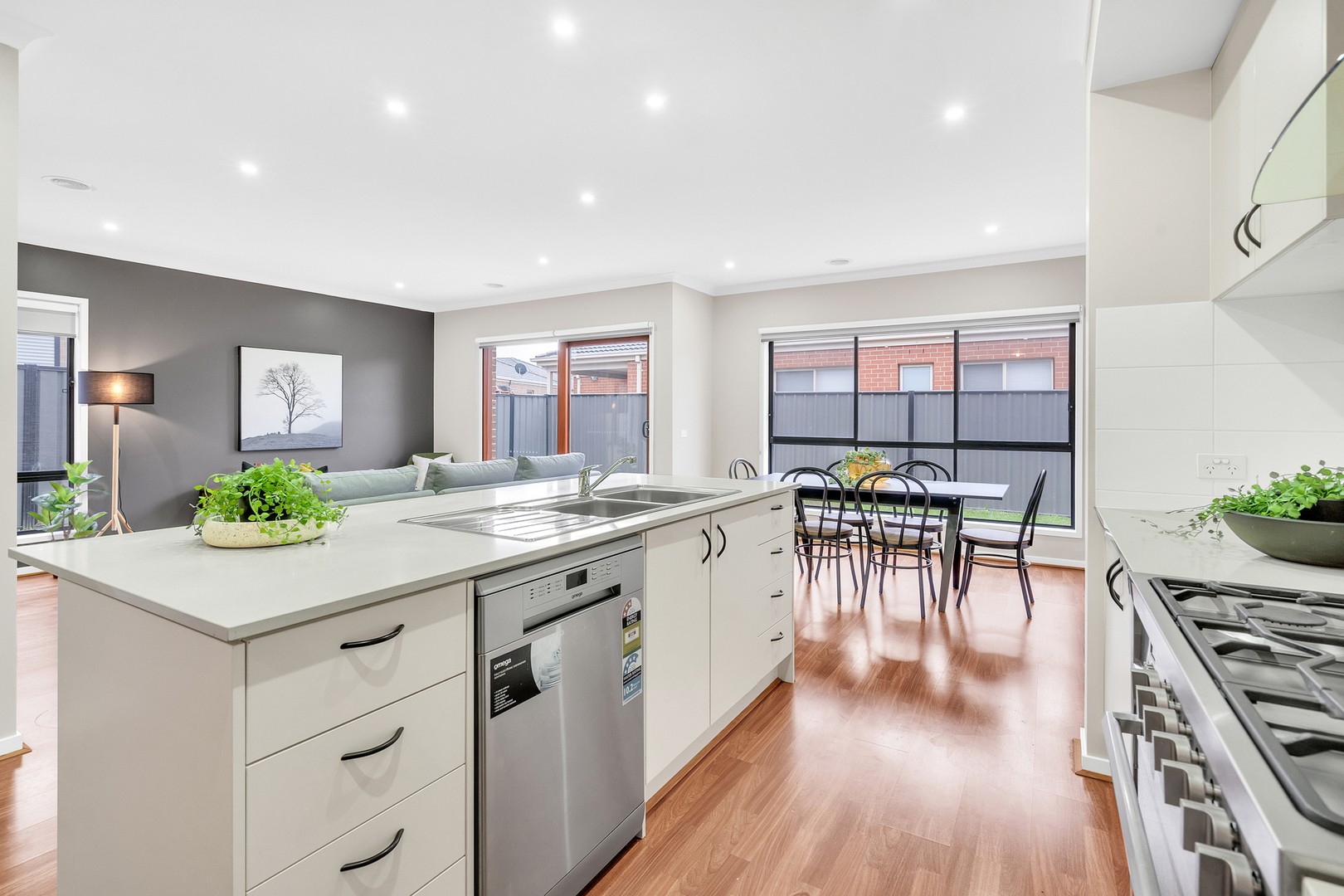 16 Falkland RoadCraigieburn, VIC 3064, Craigieburn - Thumbnail 7
