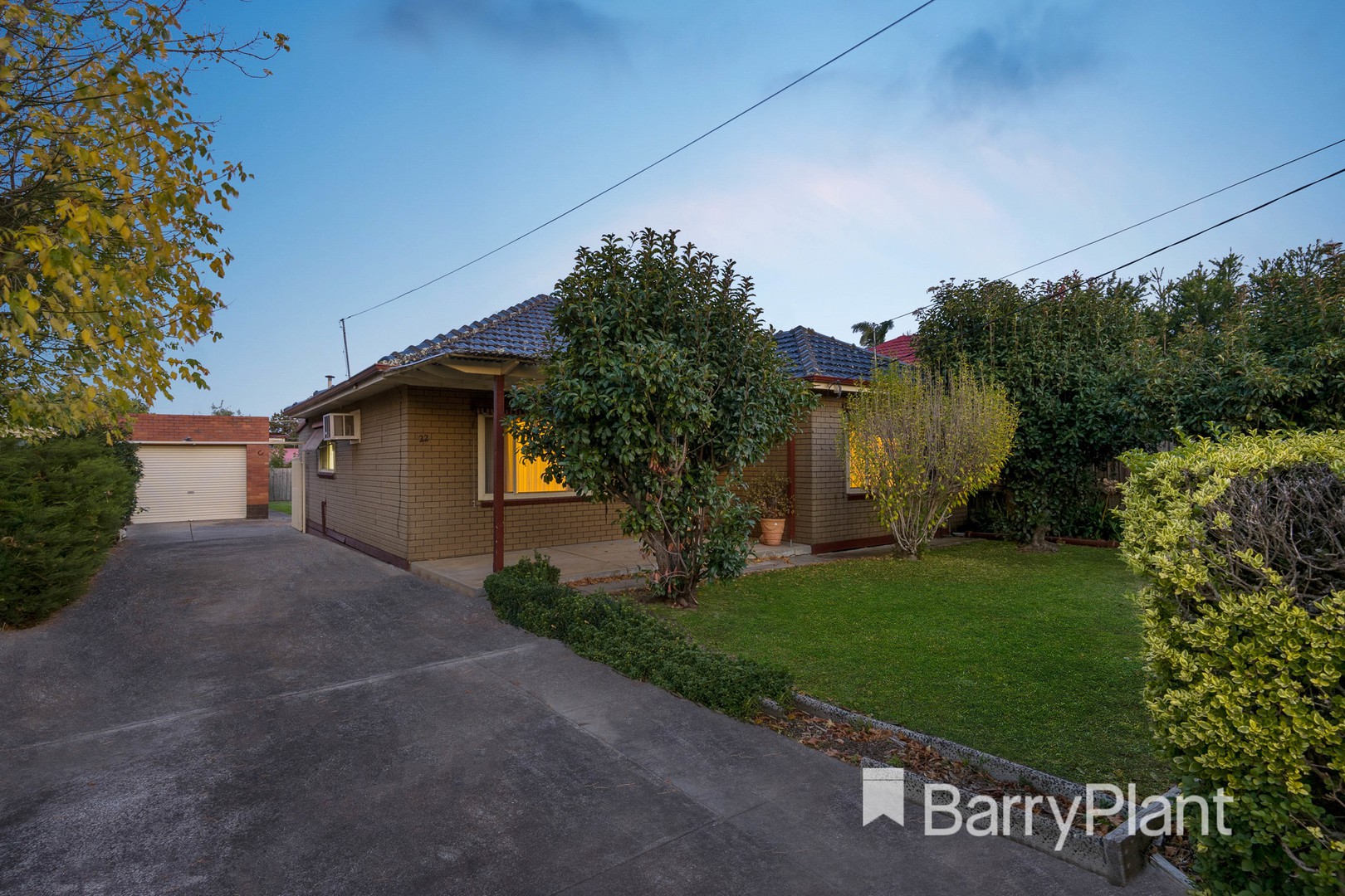 22 Avondale AvenueSt Albans, VIC 3021, St Albans - Thumbnail 3