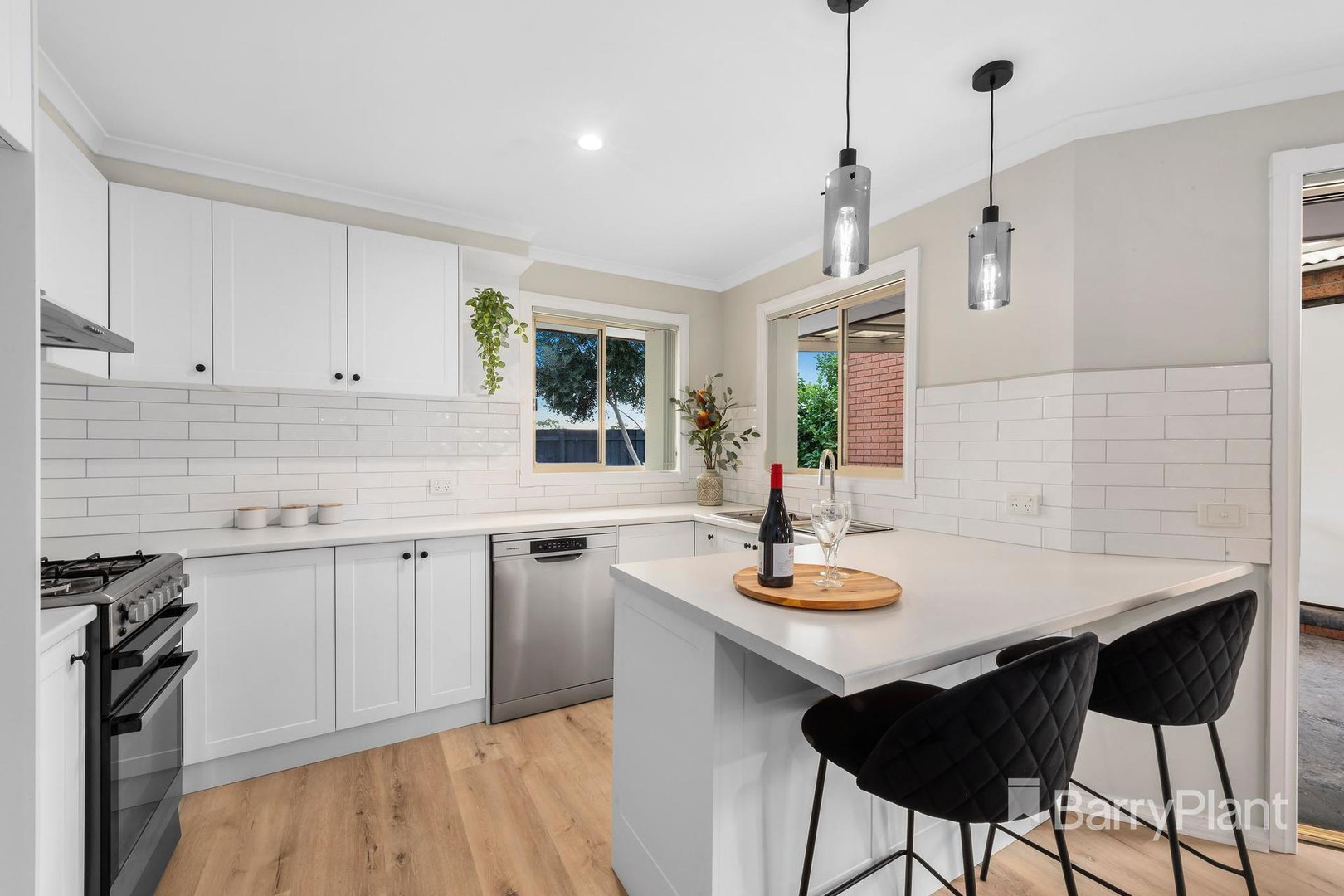 1/6 Harwood CloseMill Park, VIC 3082, Mill Park - Thumbnail 3