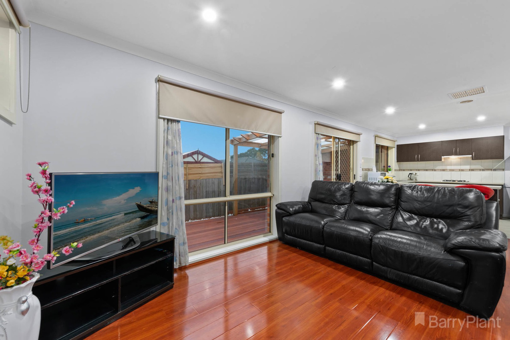 2/23 Fleur CourtNarre Warren South, VIC 3805, Narre Warren South - Thumbnail 5