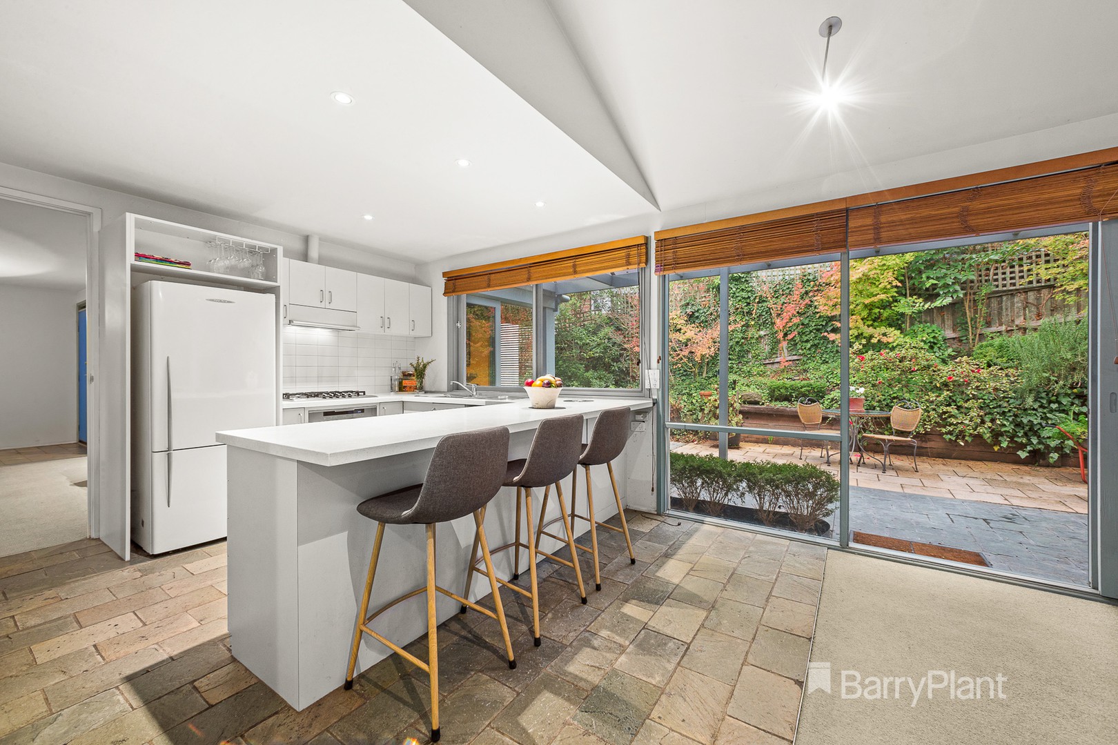 20 Hillingdon DriveDiamond Creek, VIC 3089, Diamond Creek - Thumbnail 4