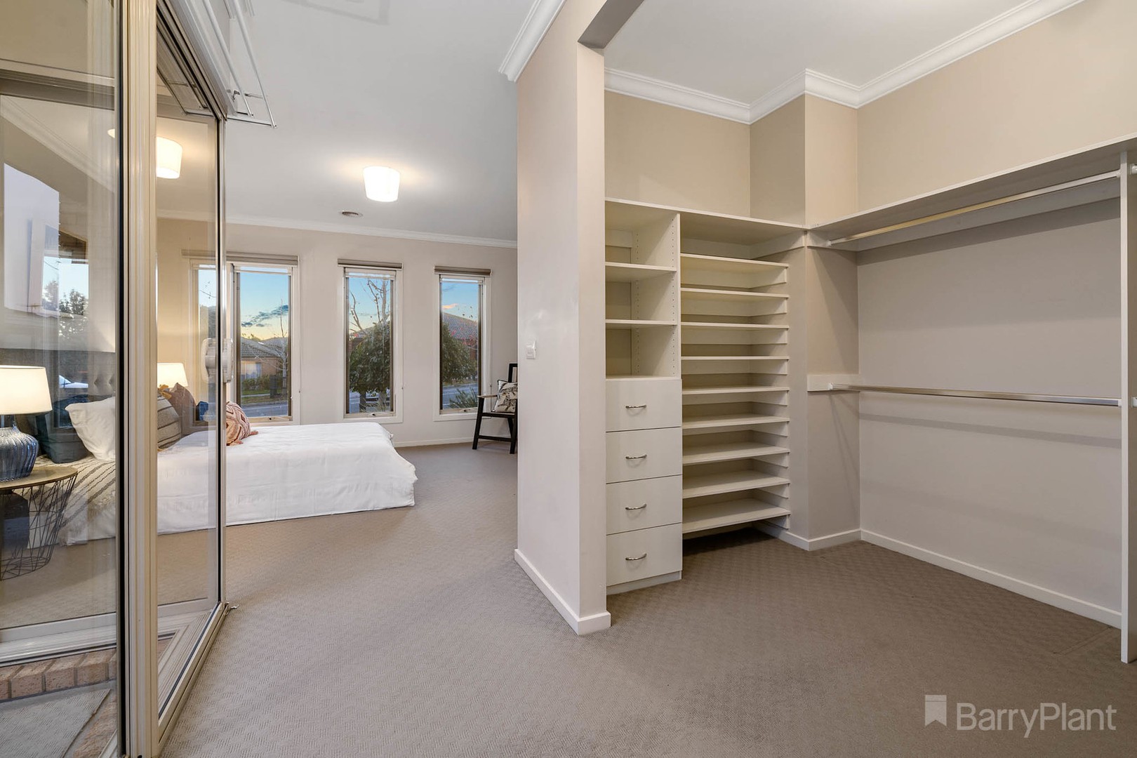 37 Windermere BoulevardPakenham, VIC 3810, Pakenham - Thumbnail 4