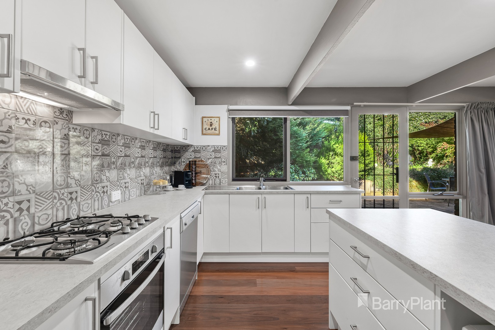1/12 Tintern AvenueBayswater North, VIC 3153, Bayswater North - Thumbnail 4