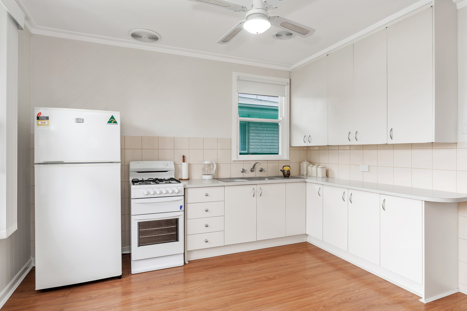 18 Rose AvenueNorlane, VIC 3214, Norlane - Thumbnail 3