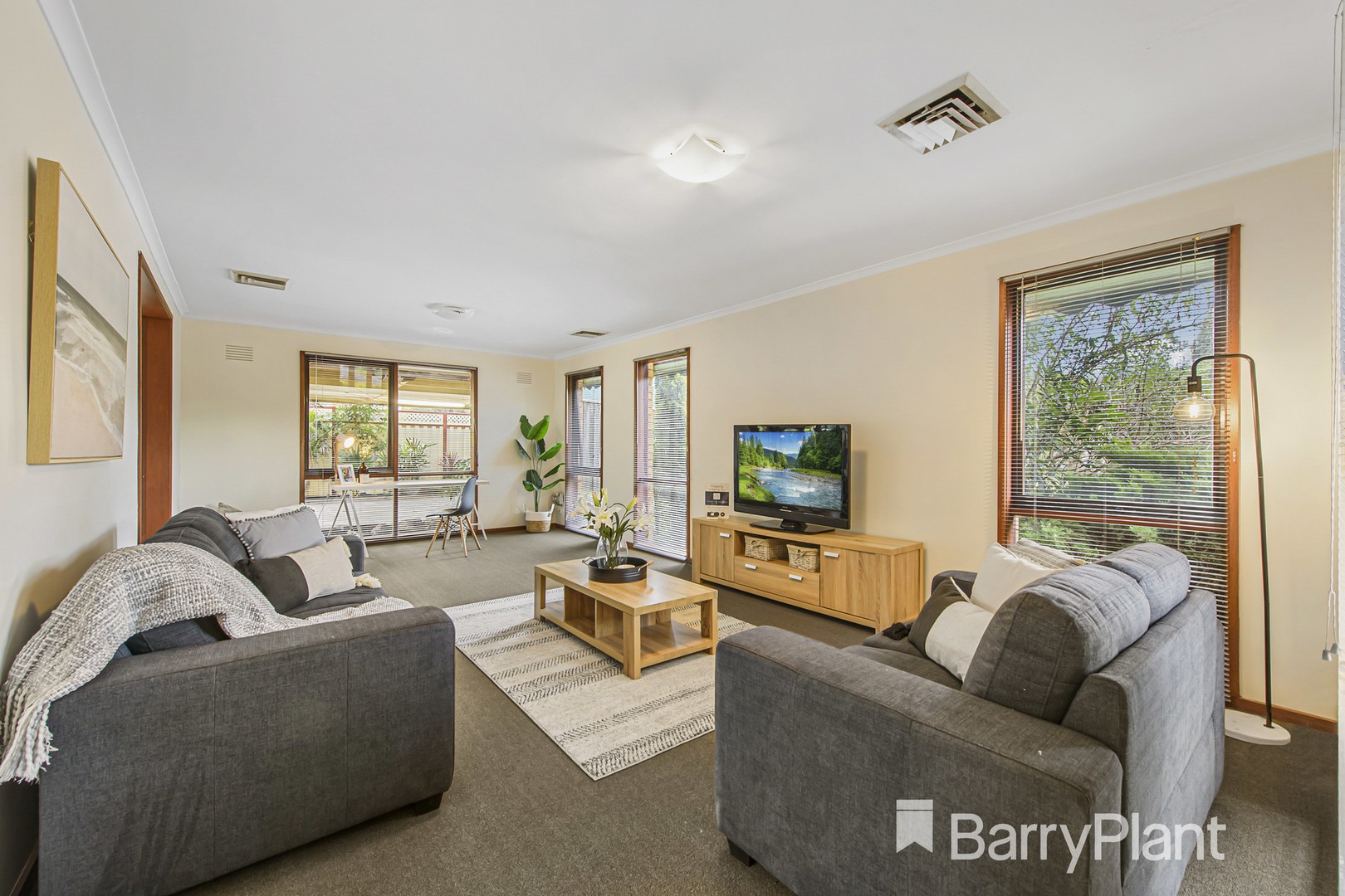 8 Avoca CourtBrookfield, VIC 3338, Brookfield - Thumbnail 4