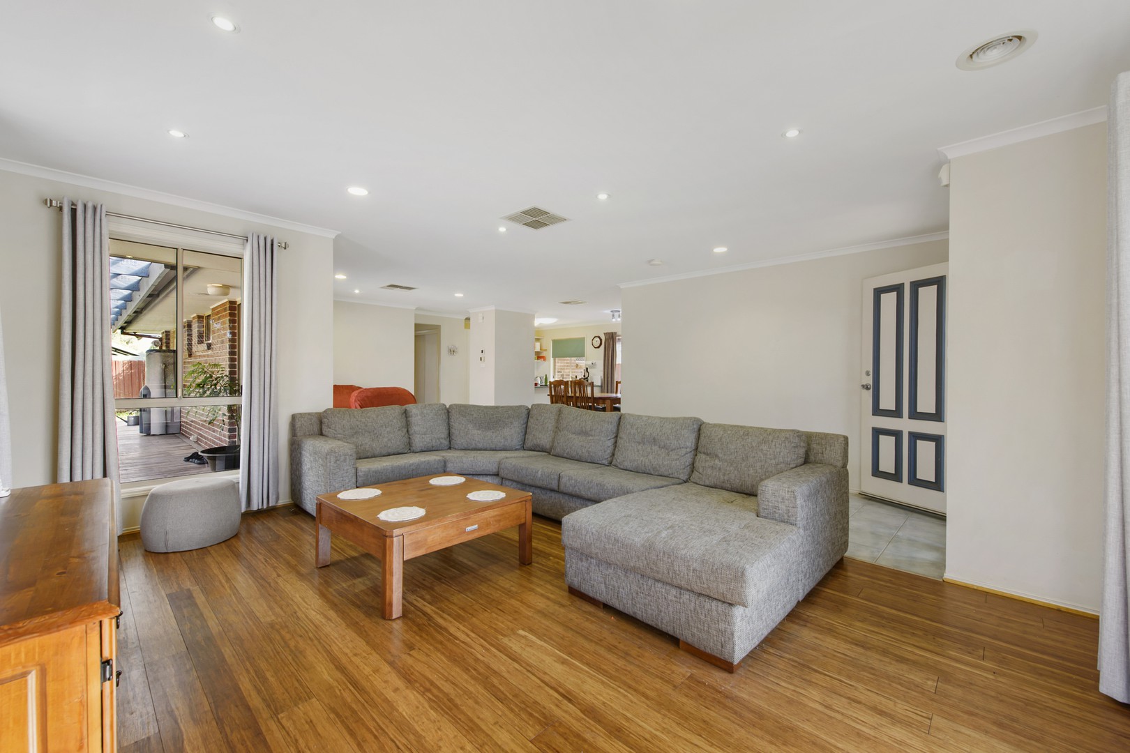 4 Avenham CourtHillside, VIC 3037, Hillside - Thumbnail 2