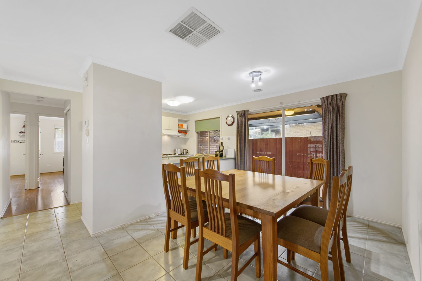 4 Avenham CourtHillside, VIC 3037, Hillside - Thumbnail 6