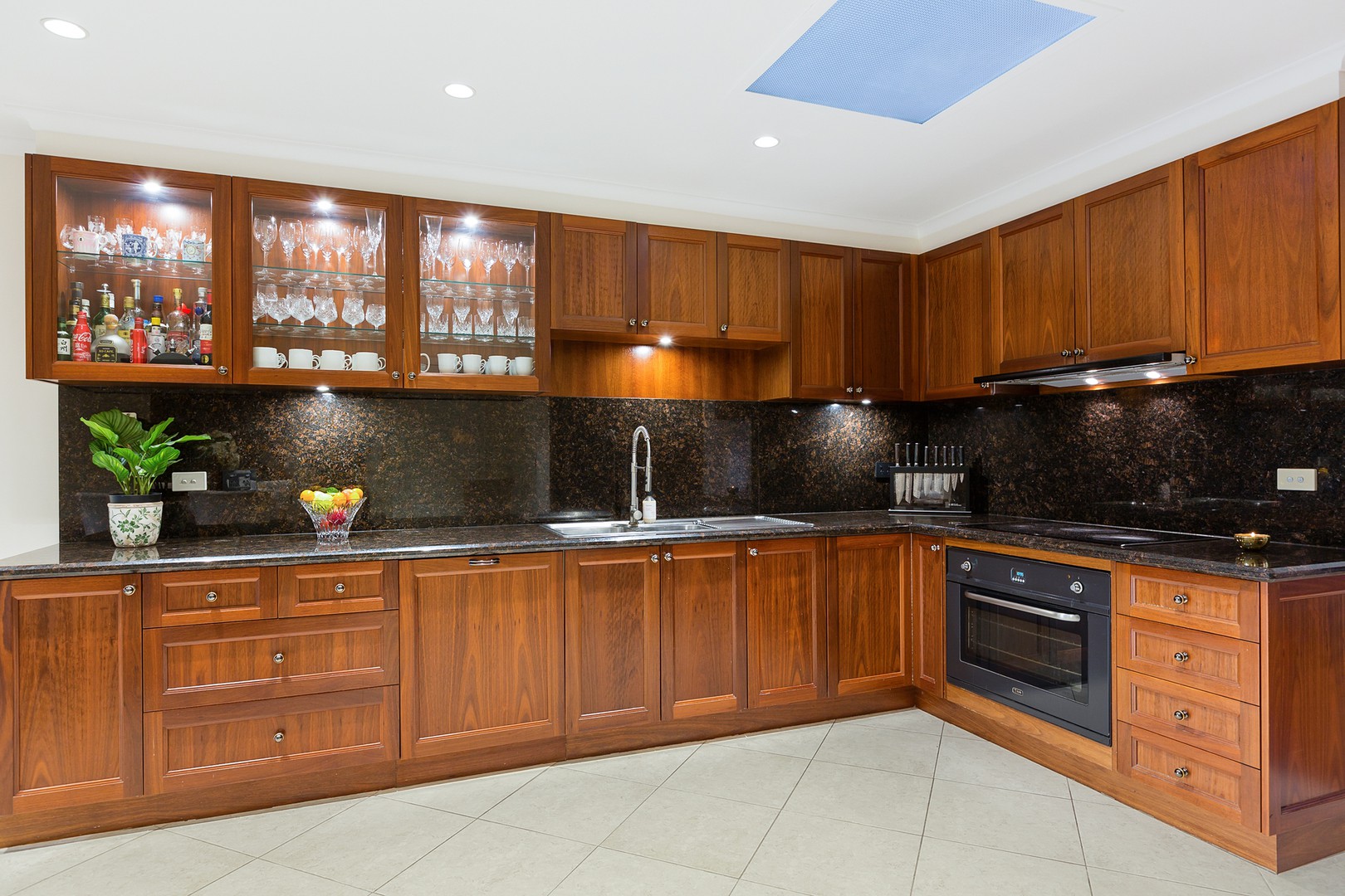 5 Elmstead DriveWheelers Hill, VIC 3150, Wheelers Hill - Thumbnail 6